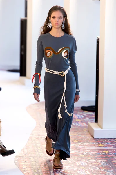 Look 30